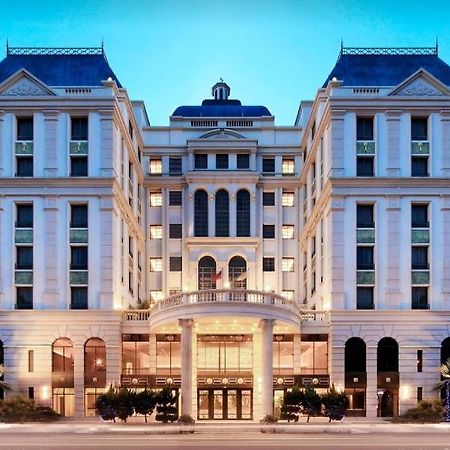 苗栗馥艺金郁金香酒店 竹南 外观 照片
